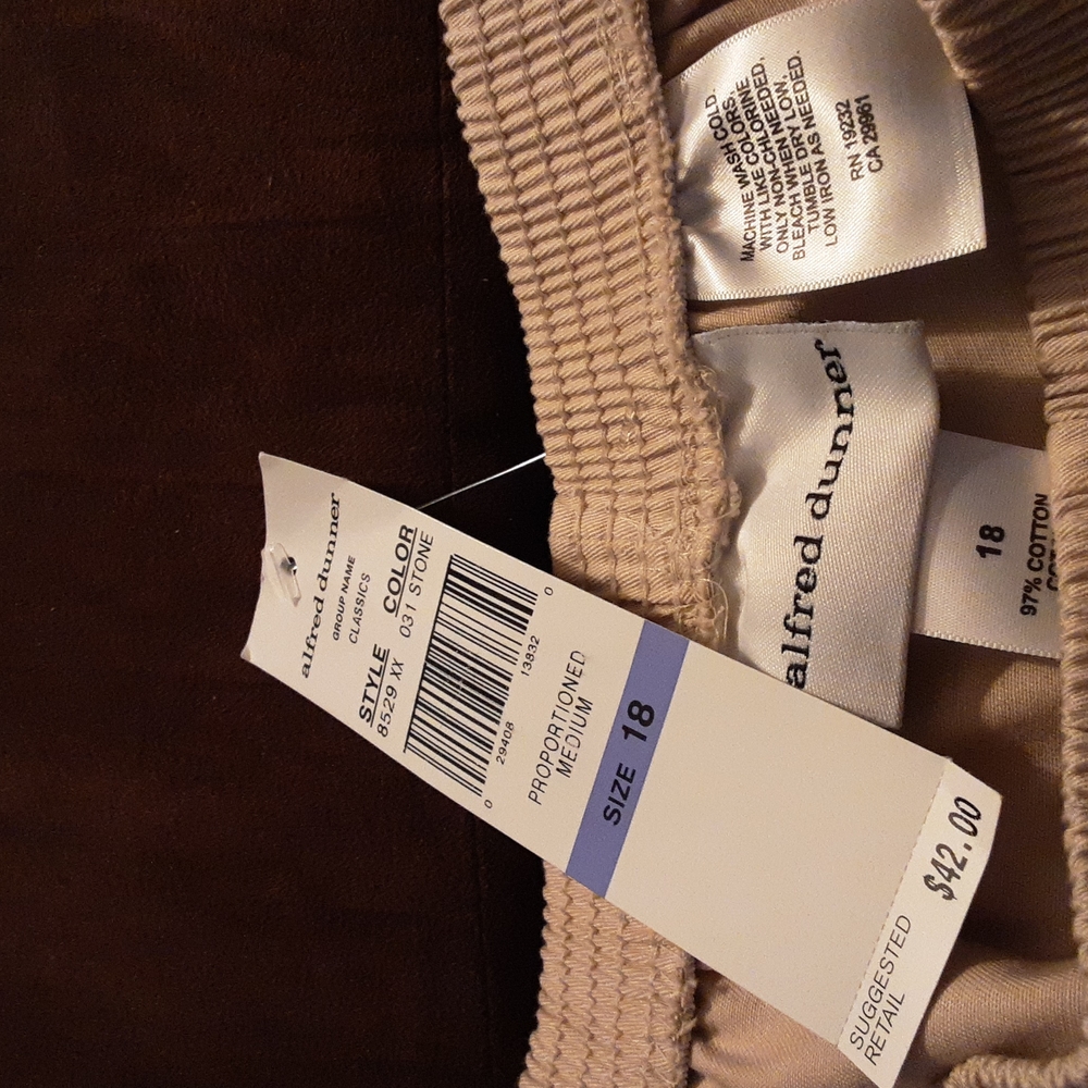 Ladies Slacks Alfred Dunner size 18